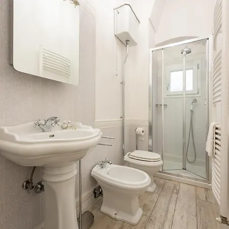 Keys Of Italy - Canne26 - Modern Chic Two Bedrooms Apartamento