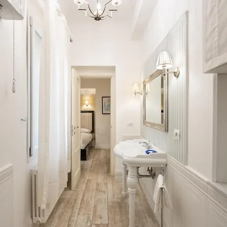 Keys Of Italy - Canne26 - Modern Chic Two Bedrooms