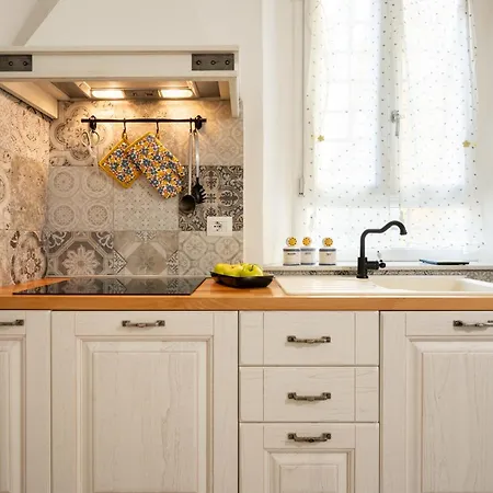 Keys Of Italy - Canne26 - Modern Chic Two Bedrooms *