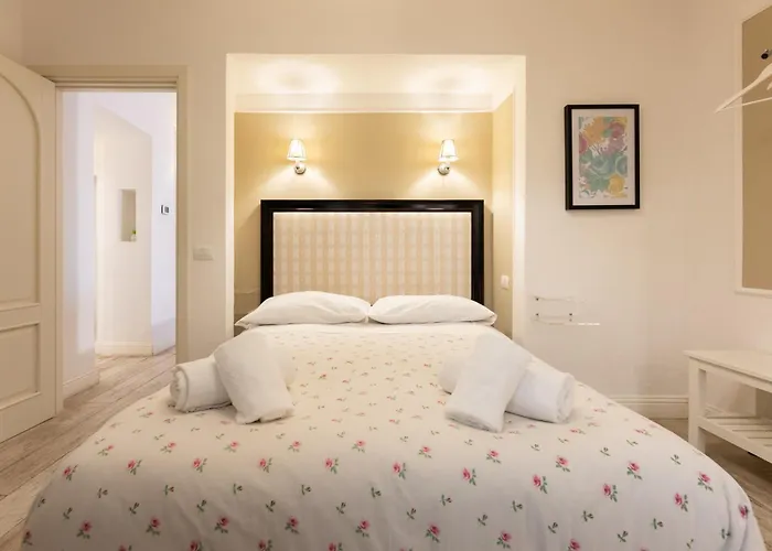 Apartment Keys Of Italy - Canne26 - Modern Chic Two Bedrooms Florenz